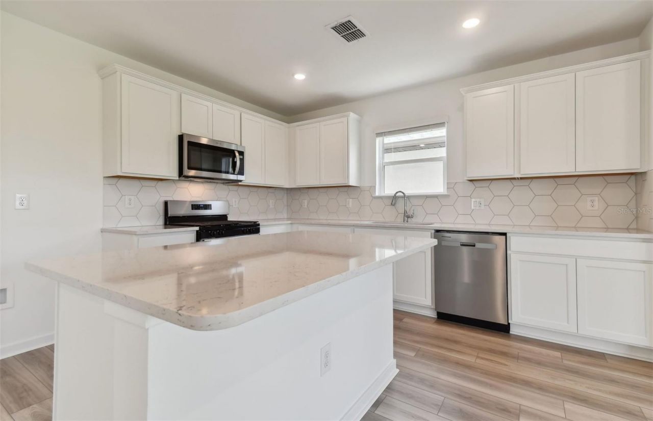 11370 Meadow River Way, Parrish, FL 34219 Photo