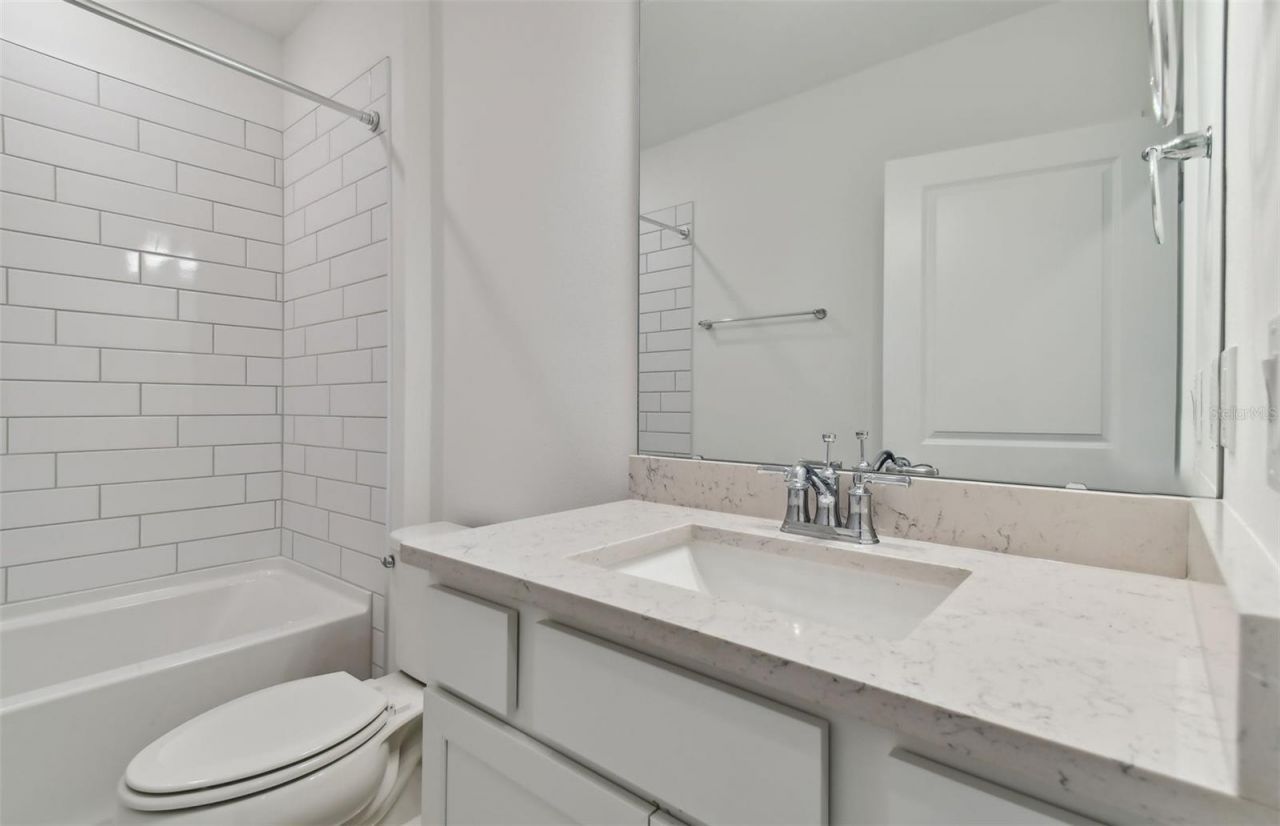 11370 Meadow River Way, Parrish, FL 34219 Photo