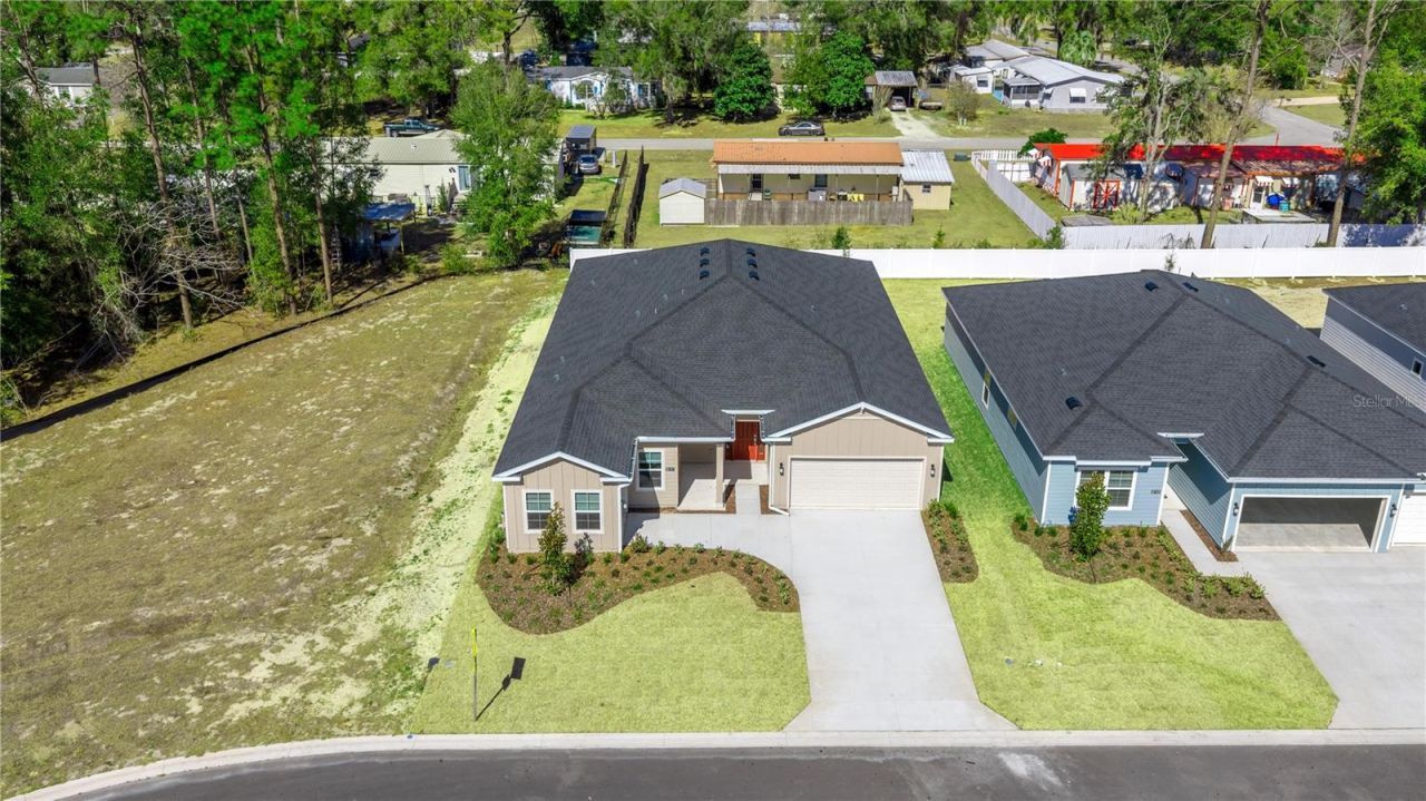 14037 NW Convergence Boulevard, Alachua, FL 32615 Photo