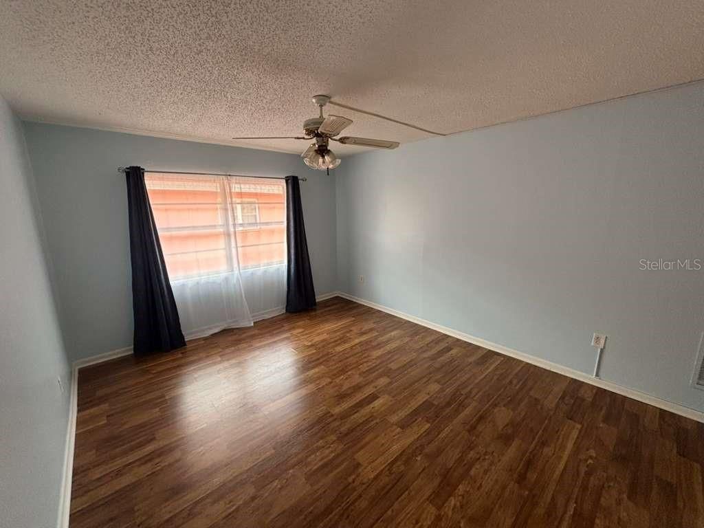 660 62nd Avenue N, Unit 1204, Saint Petersburg, FL 33702 Photo
