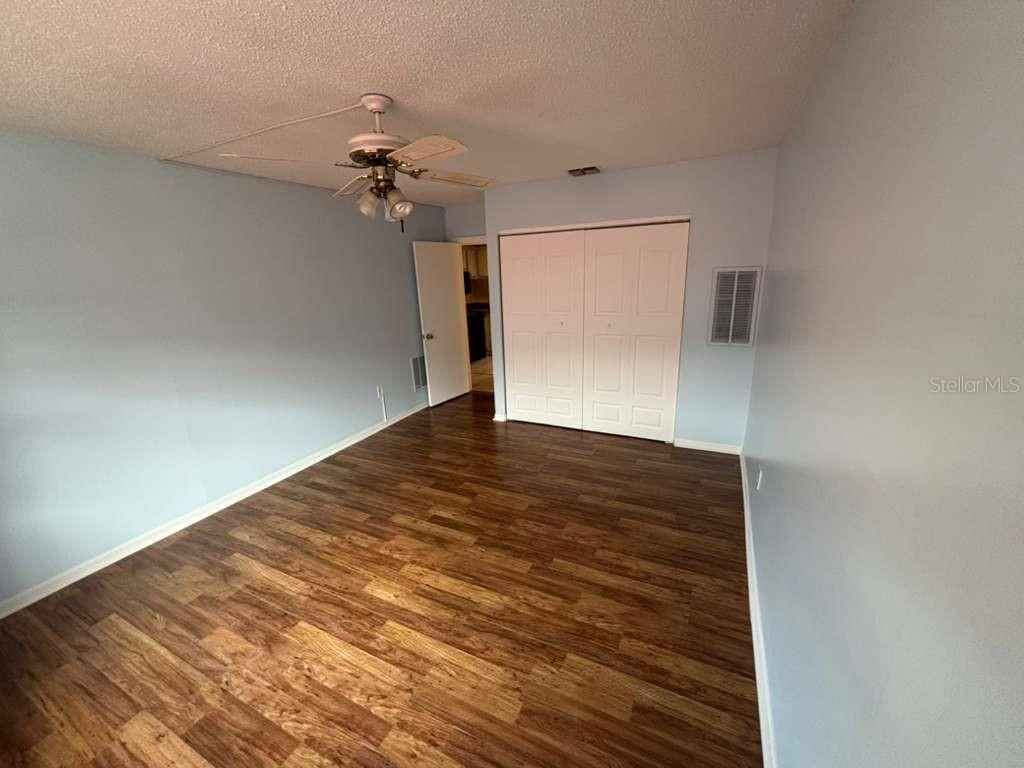 660 62nd Avenue N, Unit 1204, Saint Petersburg, FL 33702 Photo