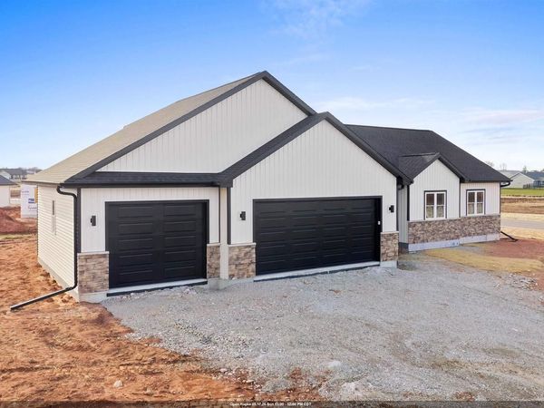 8347 MARLO AVENUE, Neenah, WI 54956