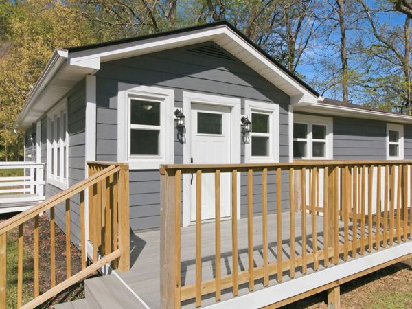 416 Powell St, Paris, TN 38242