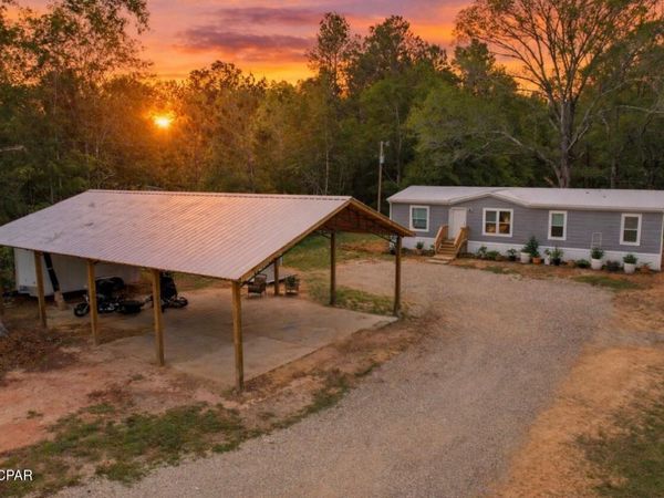 650 Satellite Road, Graceville, FL 32440