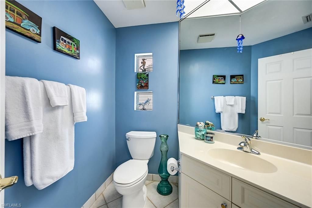 4530 Gulf Shore Blvd N, Unit 2-122, Naples, FL 34103 Photo