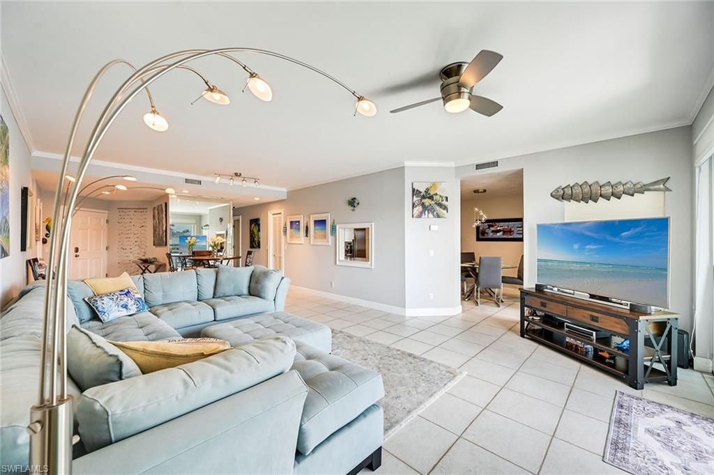 4530 Gulf Shore Blvd N, Unit 2-122, Naples, FL 34103 Photo