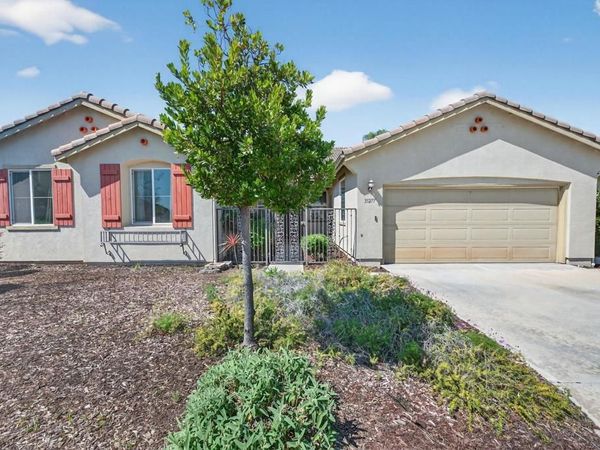 35277 Goldthread Lane, Murrieta, CA 92563