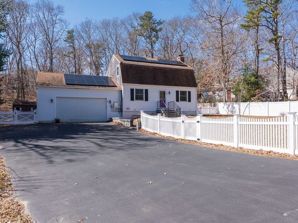 19 Meredith Road, Sandwich, MA 02644