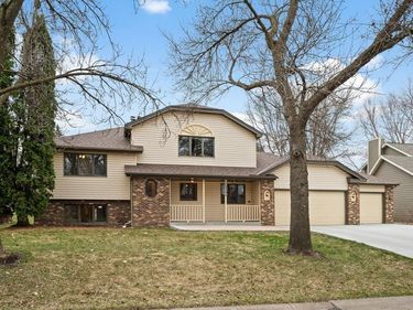 15355 83rd High Road, Maple Grove, MN 55311