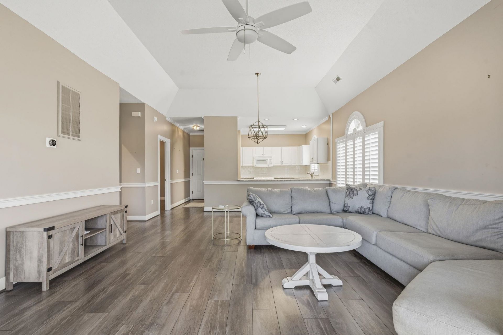 4761 Wild Iris Dr. Photo 10