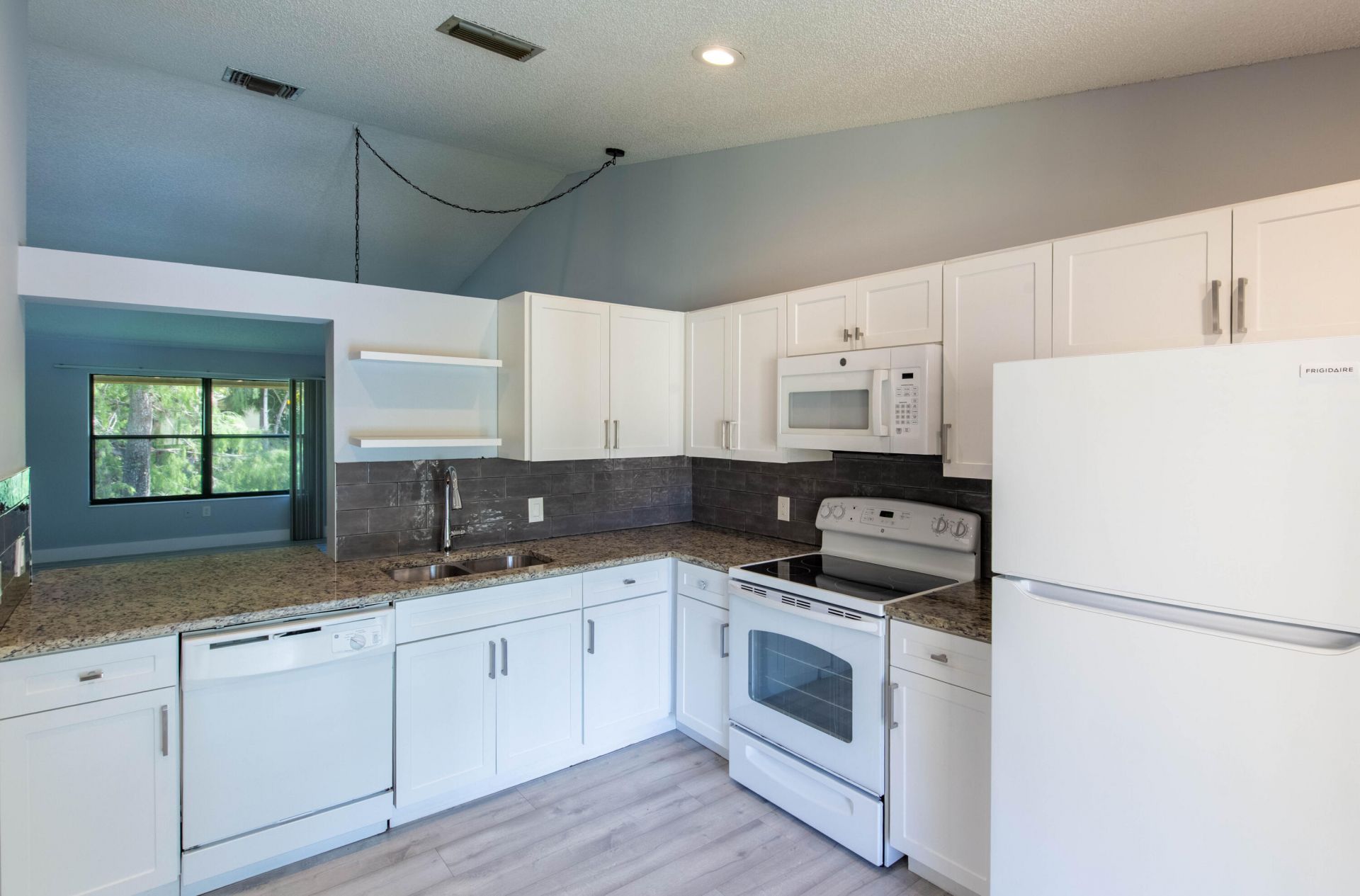 13035 Albright Court, Unit 4, Wellington, FL 33414 Photo