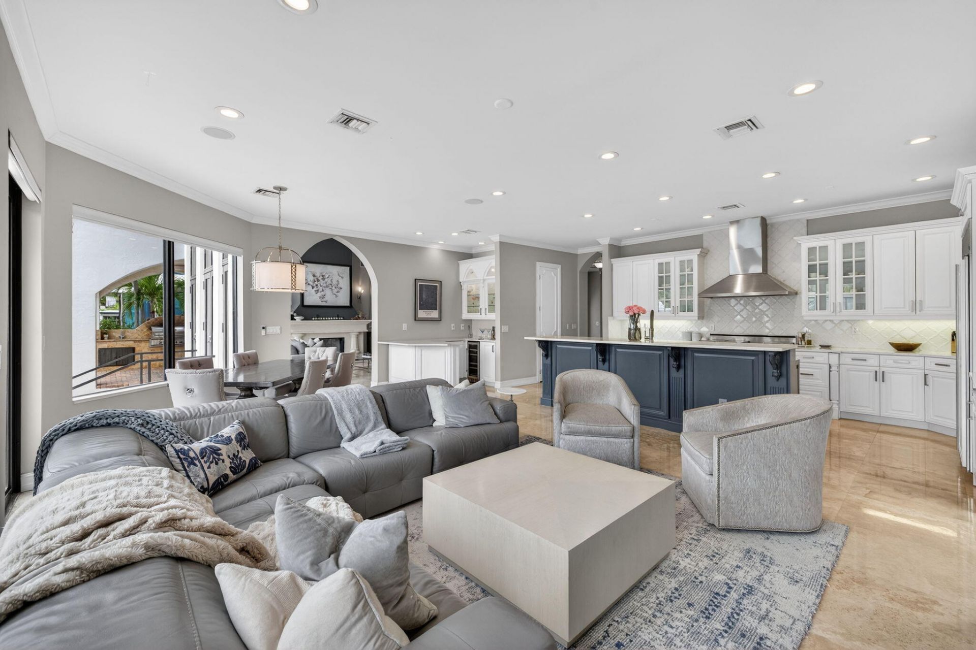 2406 Barcelona Drive, Fort Lauderdale, FL 33301 Photo