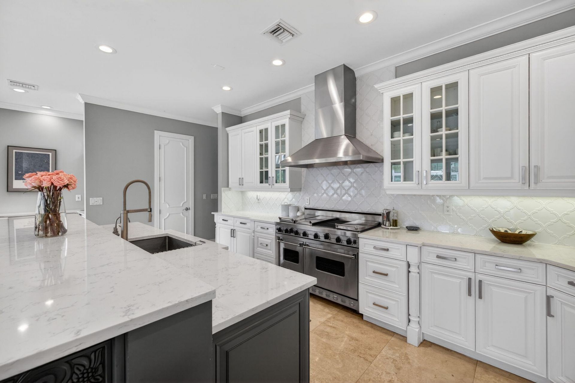 2406 Barcelona Drive, Fort Lauderdale, FL 33301 Photo