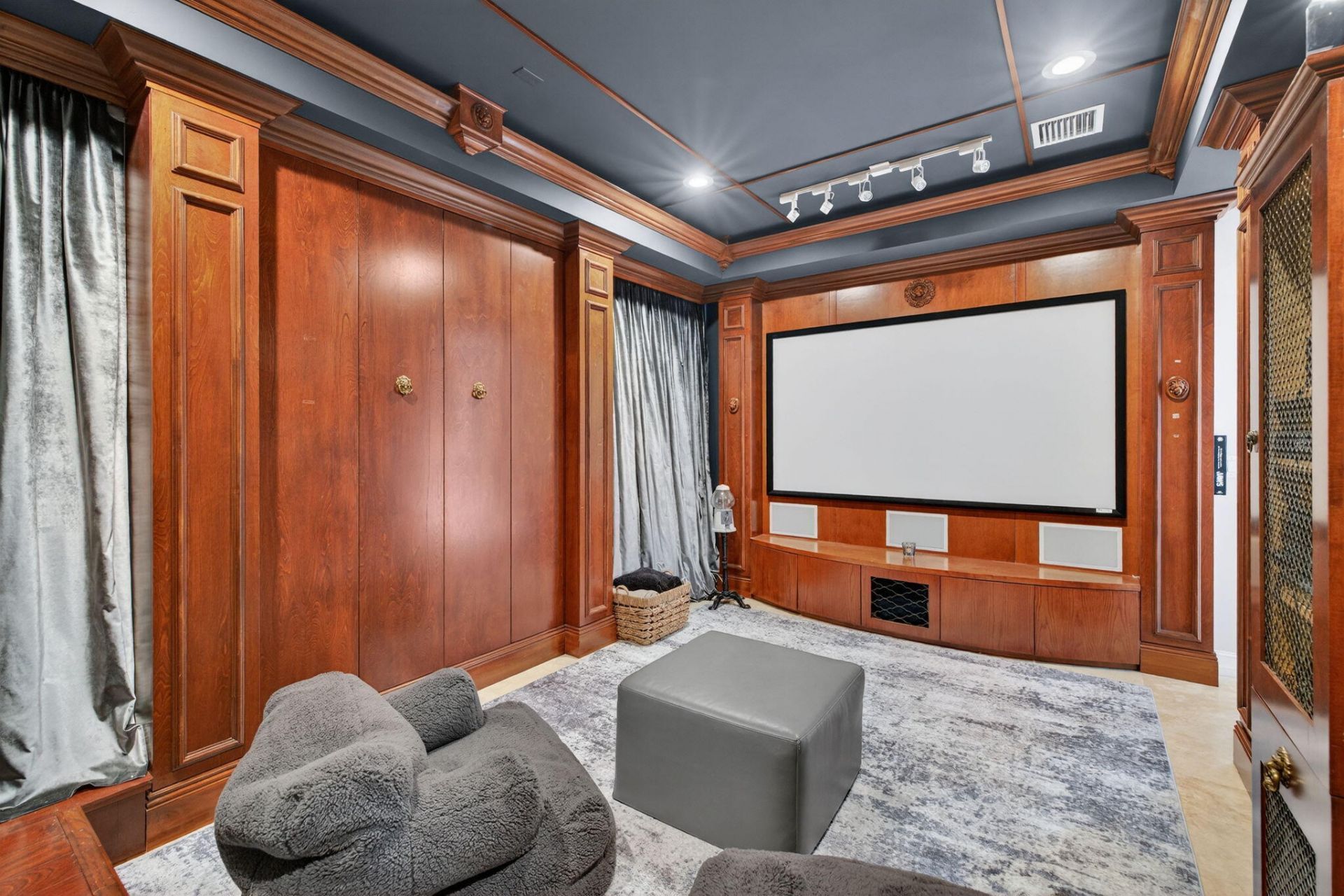 2406 Barcelona Drive, Fort Lauderdale, FL 33301 Photo