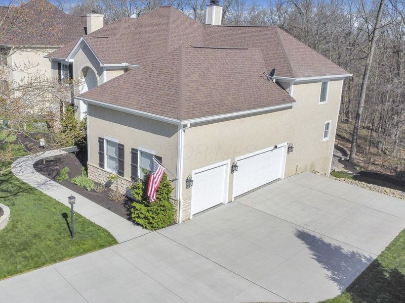 2935 Laura Place, Lewis Center, OH 43035 Photo 3