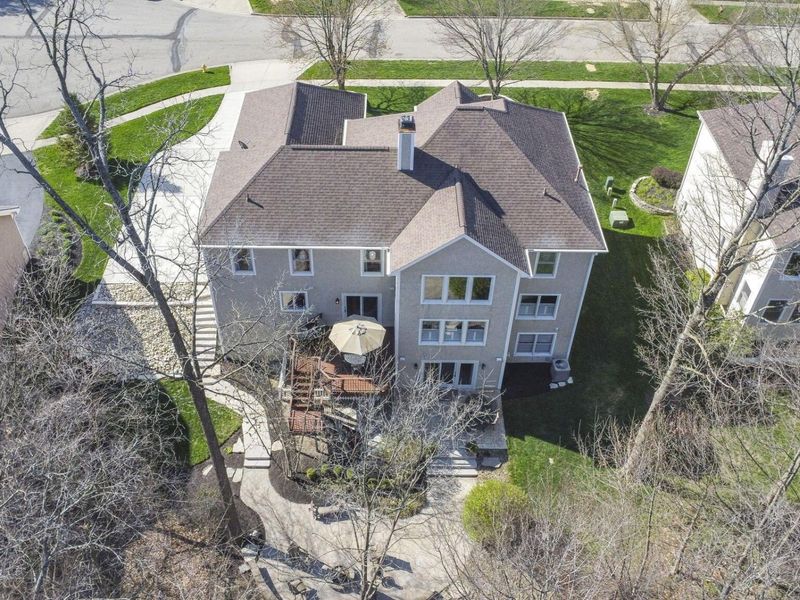 2935 Laura Place, Lewis Center, OH 43035 Photo 4