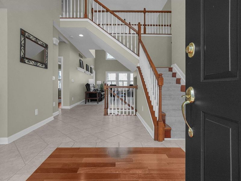 2935 Laura Place, Lewis Center, OH 43035 Photo 8