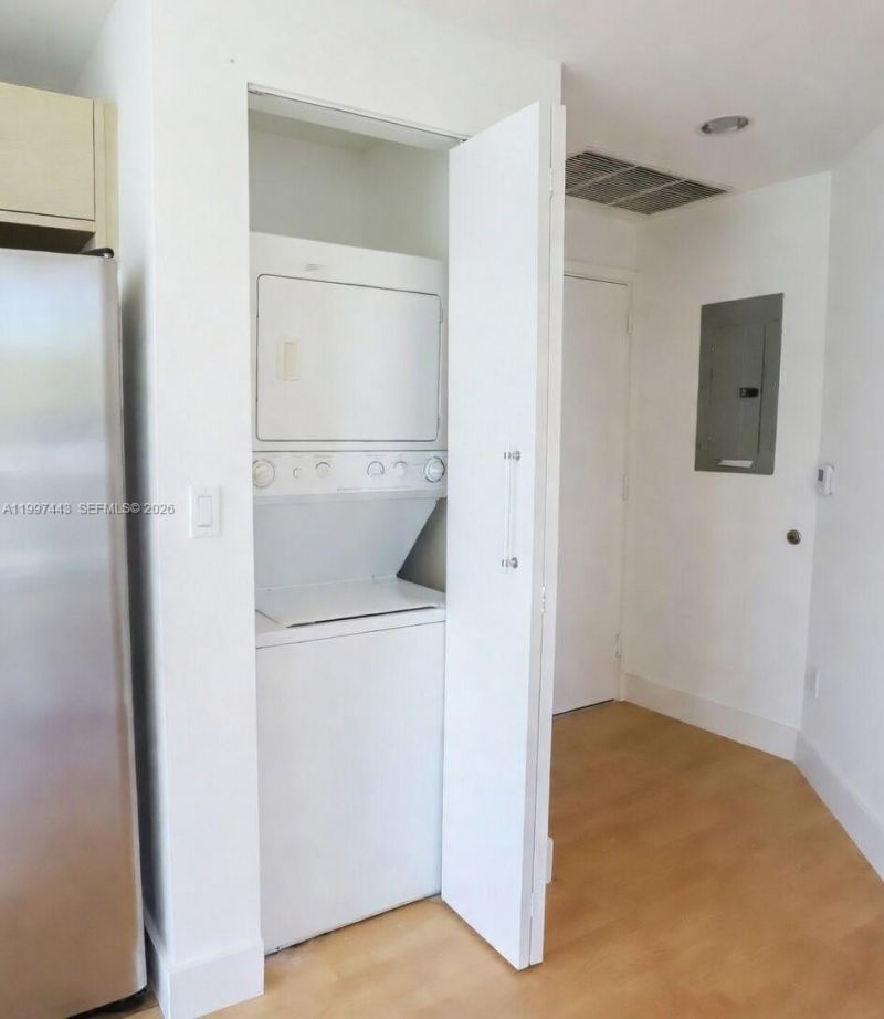 350 NE 24th St, Unit 601, Miami, FL 33137 Photo