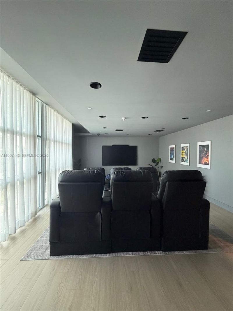 350 NE 24th St, Unit 601, Miami, FL 33137 Photo