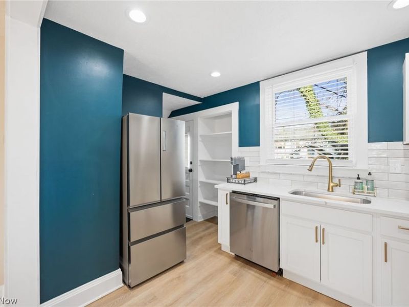 15401 Macauley Avenue, Cleveland, OH 44110 Photo 11