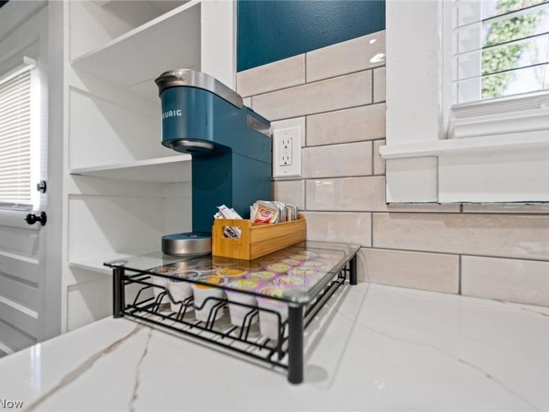 15401 Macauley Avenue, Cleveland, OH 44110 Photo 12