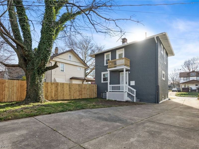 15401 Macauley Avenue, Cleveland, OH 44110 Photo 25