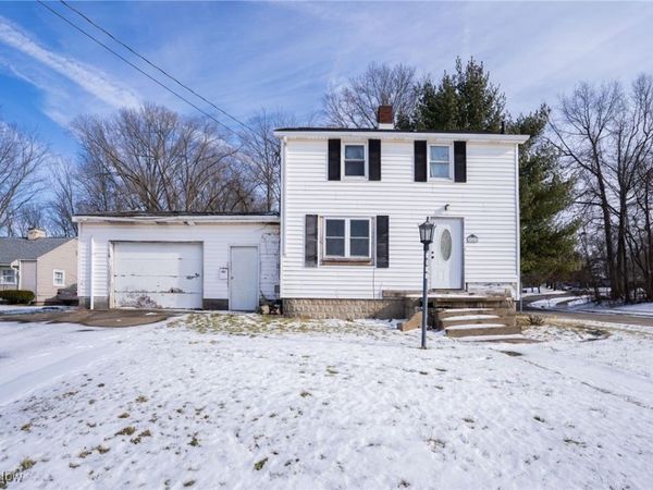 2143 Central Parkway Avenue SE, Warren, OH 44484