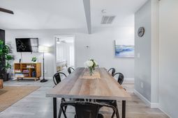 5034 Pittman Street photo 4