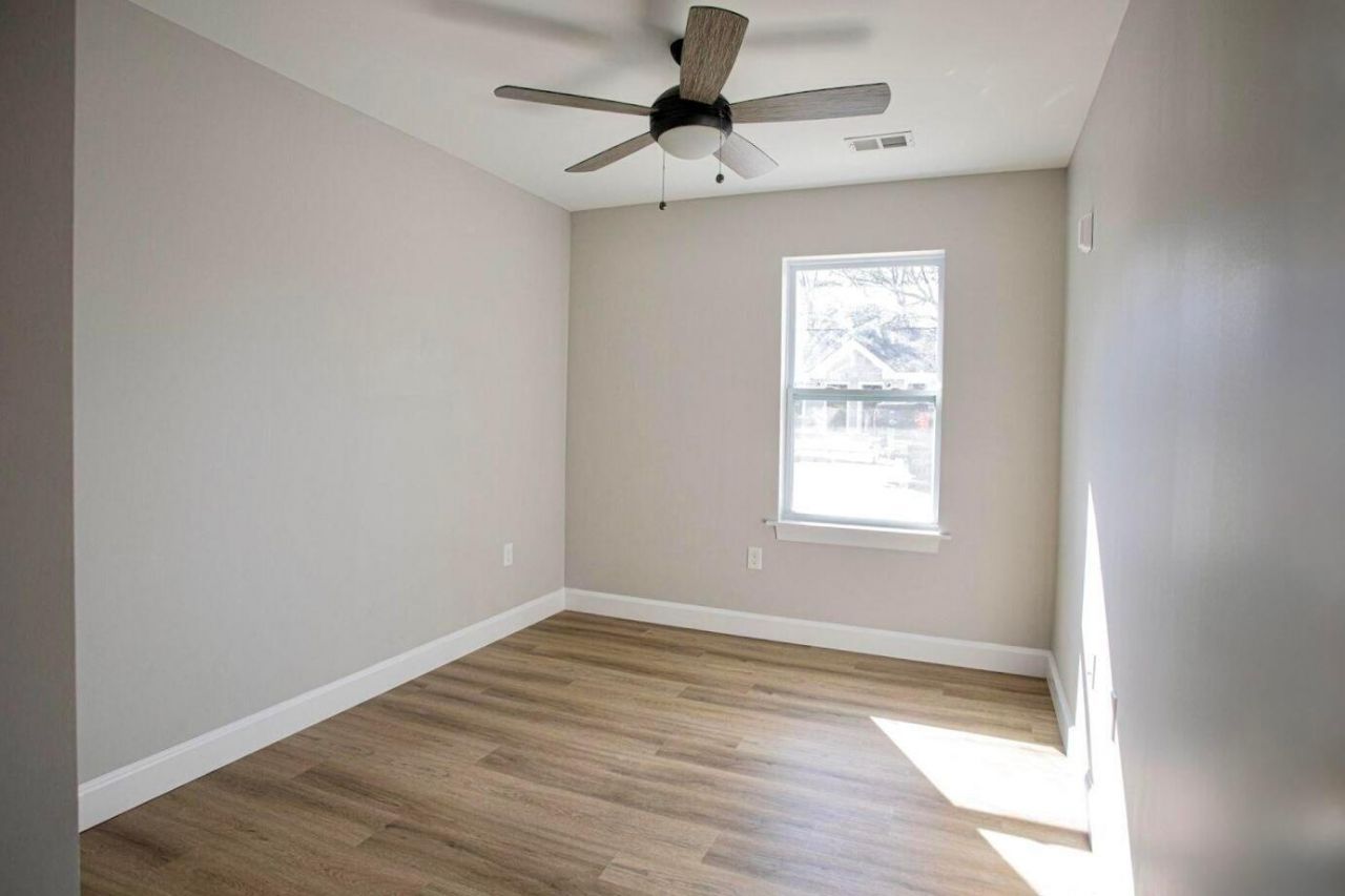 5739 Salvo Street Photo 6