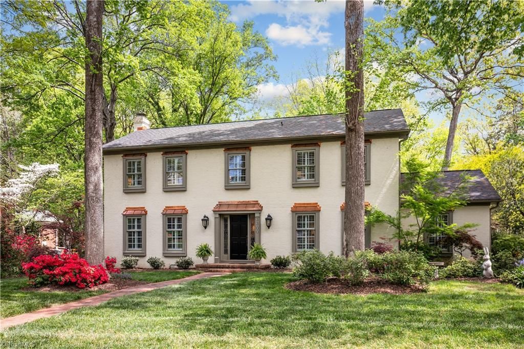 3300 Round Hill Road, Greensboro, NC 27408 Main Photo