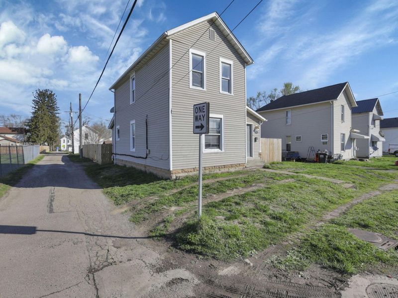 128 Wilson Street , Newark, OH 43055 Photo 2