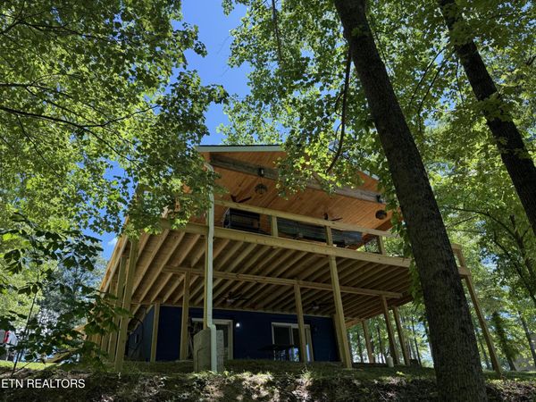 222 Big Creek Lane, LaFollette, TN 37766