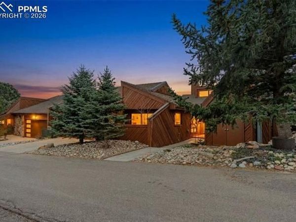 4452 Sentinel Rock, Larkspur, CO 80118
