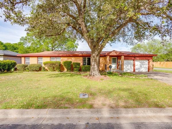 4221 Vance Road, North Richland Hills, TX 76180