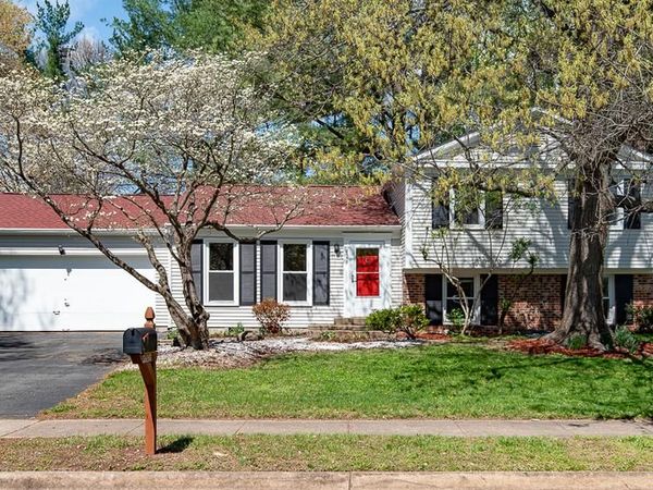 2658 FANIEUL HALL COURT , HERNDON, VA 20171