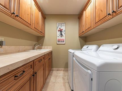 10243 Valmont Trail, Truckee, CA 96161 Photo