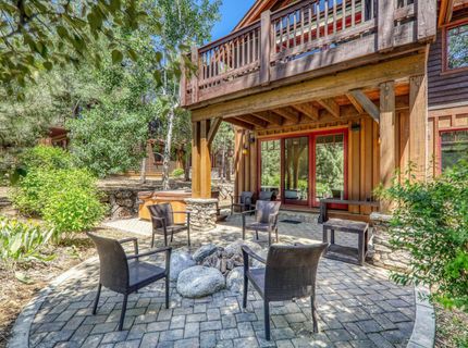10243 Valmont Trail, Truckee, CA 96161 Photo