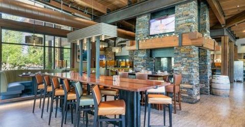 10243 Valmont Trail, Truckee, CA 96161 Photo