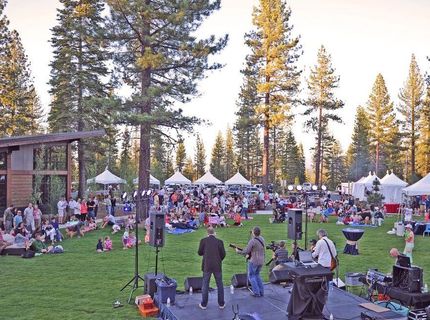 10243 Valmont Trail, Truckee, CA 96161 Photo