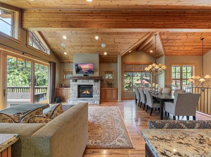 10243 Valmont Trail, Truckee, CA 96161 Photo