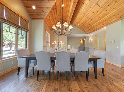 10243 Valmont Trail, Truckee, CA 96161 Photo