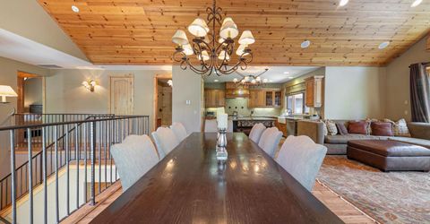 10243 Valmont Trail, Truckee, CA 96161 Photo