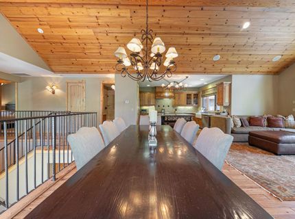 10243 Valmont Trail, Truckee, CA 96161 Photo