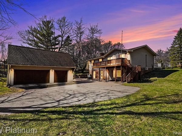 3303 Sandy Shore Drive, Metamora Vlg, MI 48455