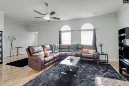 138 Quigley Court photo 4