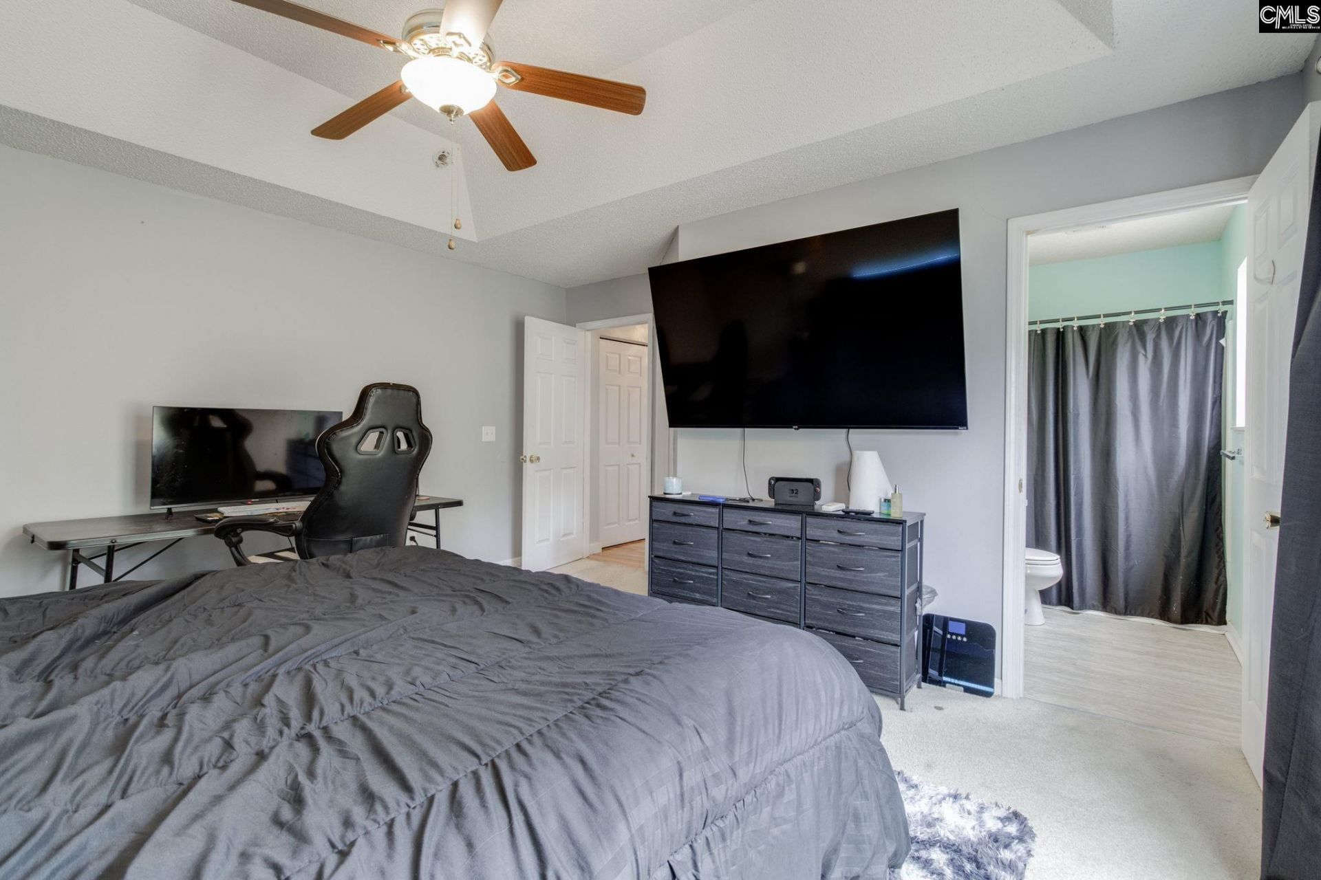 138 Quigley Court Photo 9