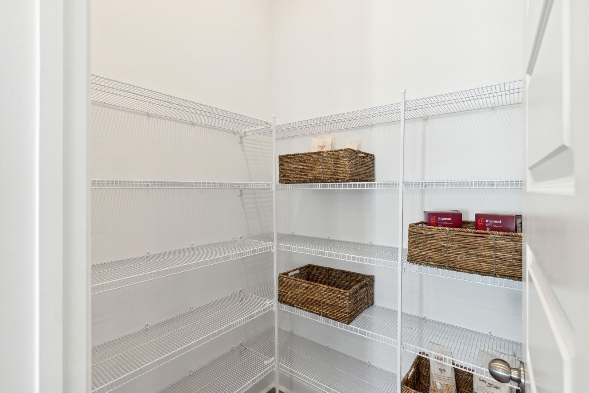1043 Adirondack Drive Photo 6