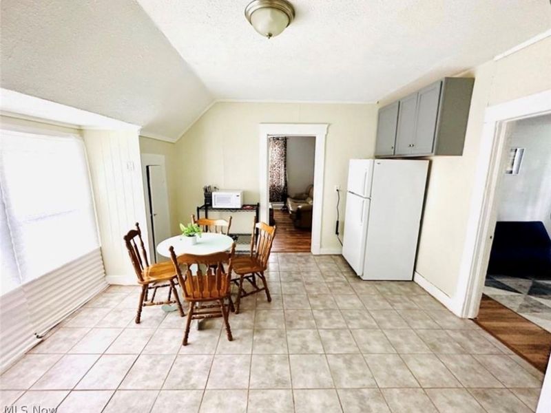 3625 Newark Avenue, Cleveland, OH 44109 Photo 12