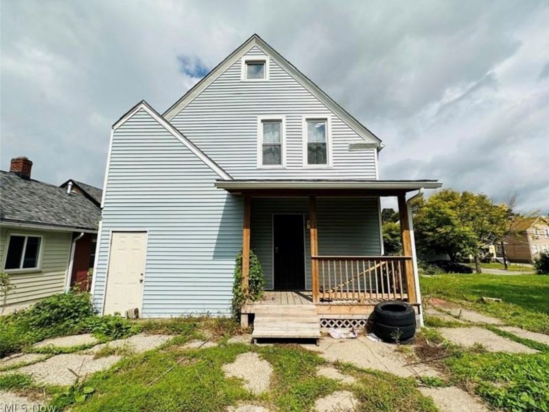 3625 Newark Avenue, Cleveland, OH 44109 Photo 2
