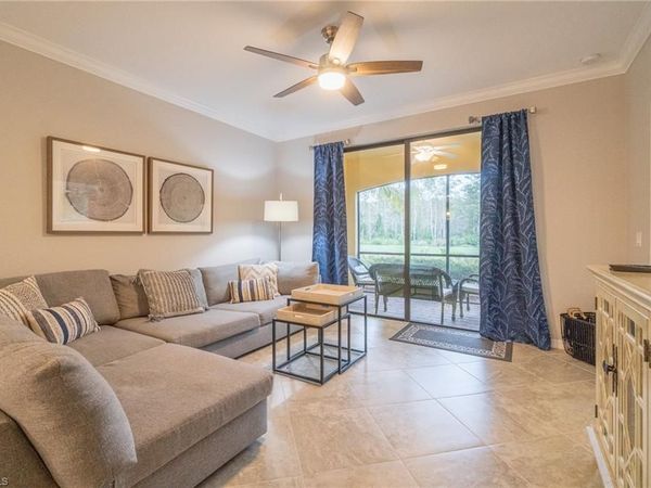9596 Trevi CT, Unit 5414, NAPLES, FL 34113